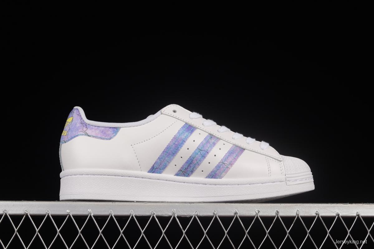 Adidas Originals Superstar CZ5217 Shell Toe Classic Casual Sneakers