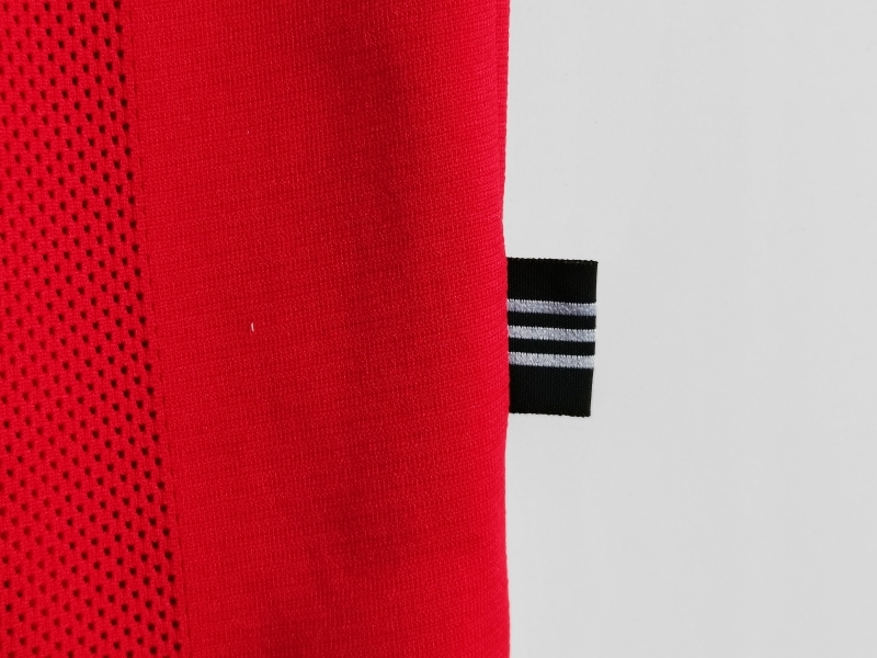 Retro 1995/96 Liverpool Home Soccer Jersey