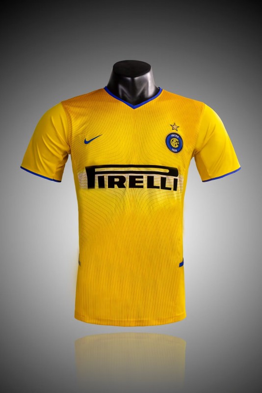 Retro 02/03 Inter Milan Third Yellow Jersey