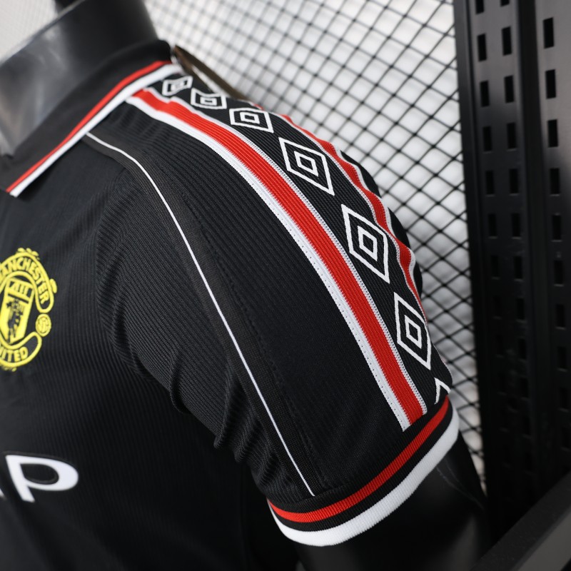 Player Version 98/99 Manchester United Third Black Jersey