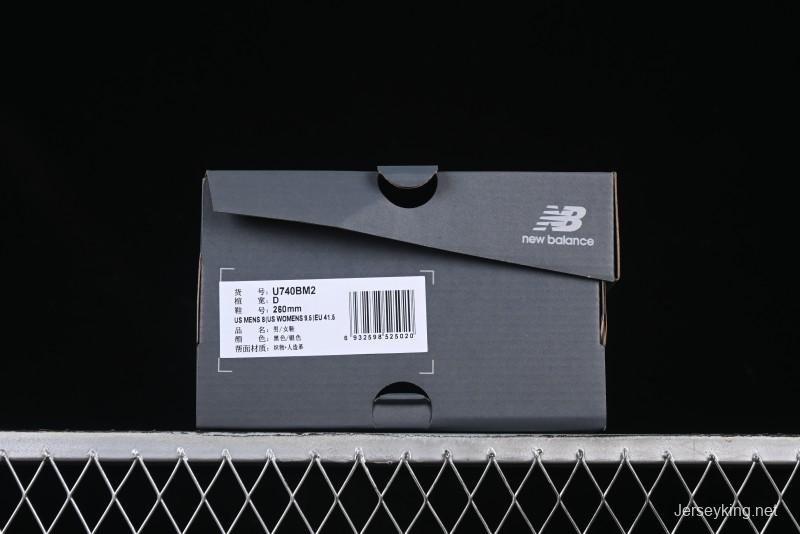 New Balance 740 Black and Silver Retro Running Sneakers for Men