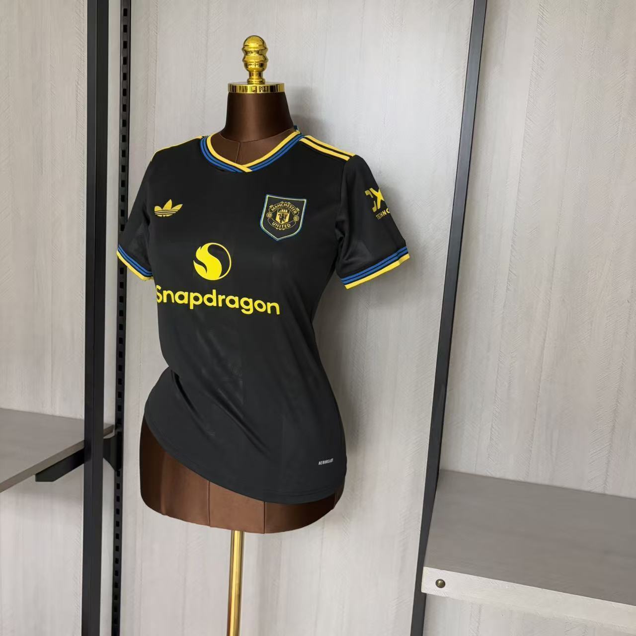 25/26 Women Manchester United III Jersey