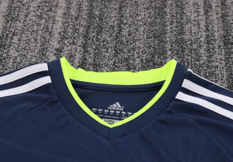 Retro Kids 10/11 Real Madrid Away Navy Jersey