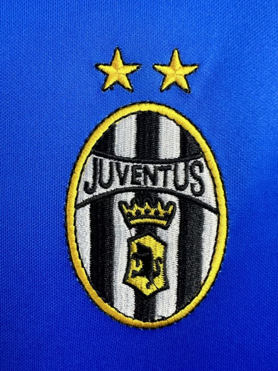 Retro 99/00 Juventus Away Long Sleeve Blue Jersey