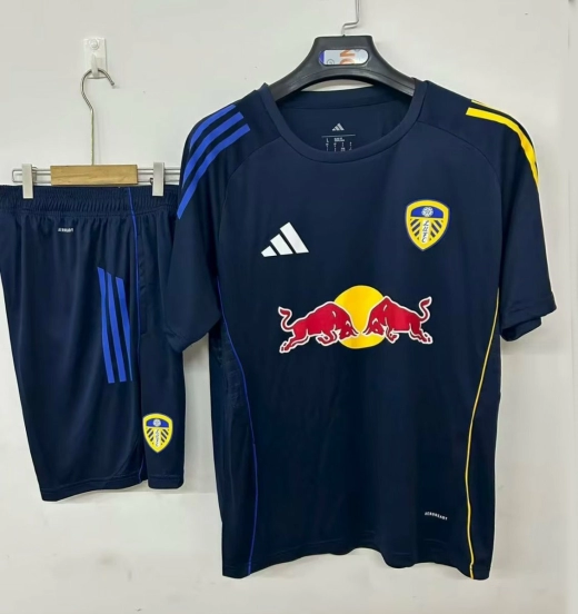 25/26 Leeds United Pre-Match Jersey Royal Blue+ Shorts