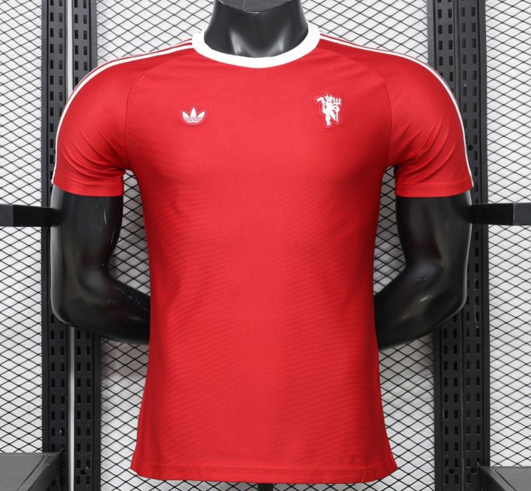 Player Version 26/27 Manchester United Red with White Three-Stripe Shoulders Jersey
